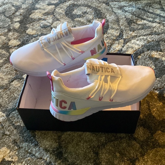 Girls Nautica Rainbow Shoes - Picture 1 of 5